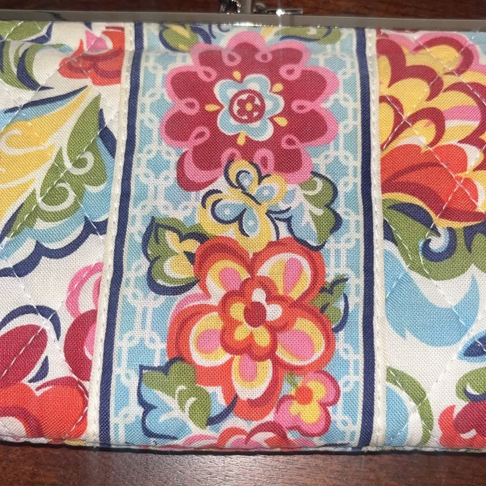 Vera Bradley HOPE GARDEN Double Kiss Lock Quilted Red Pink Floral Wallet Clutch